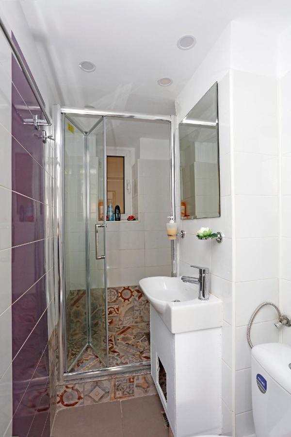 Central Apartment Very Close To Old City Bucarest Exterior foto