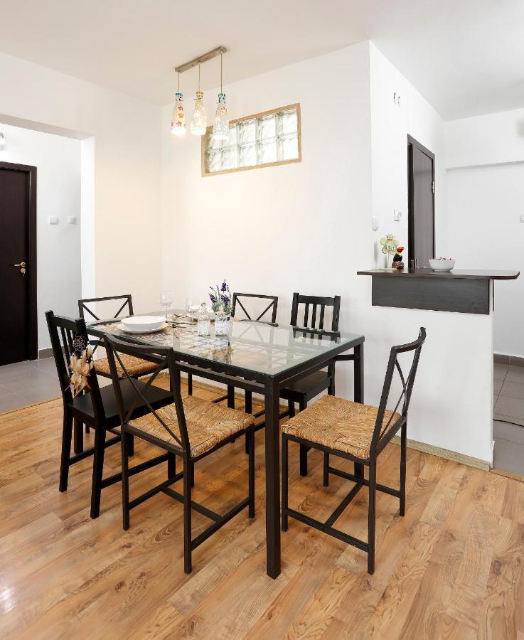 Central Apartment Very Close To Old City Bucarest Exterior foto